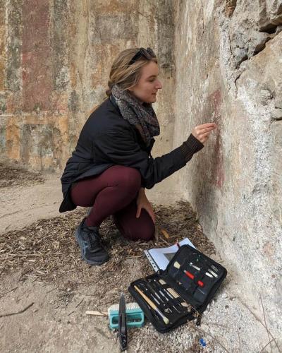 Alice Clinch studying ancient pigments in the field 